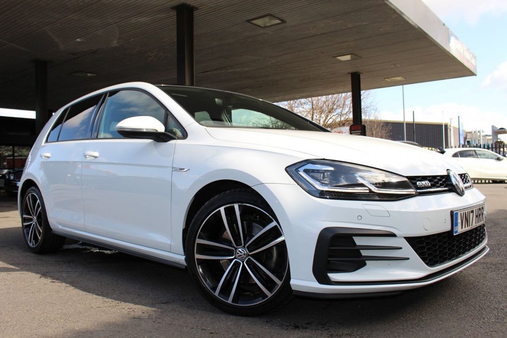 View our VOLKSWAGEN GOLF