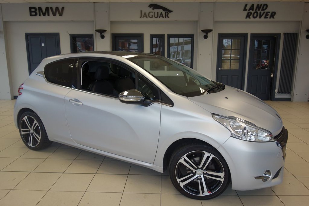 View our PEUGEOT 208