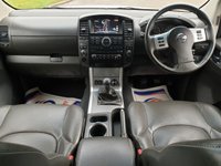 USED 2014 14 NISSAN NAVARA 2.5 DCI TEKNA 4X4 SHR DCB 1d 188 BHP LEATHER+SAT NAV+R CAMERA+BULL BARS
