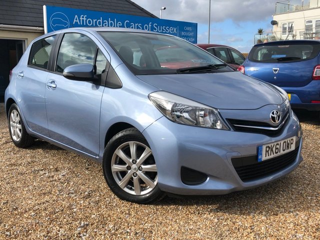 2012 61 Toyota Yaris 1.3 VVT-I TR 5d AUTOMATIC