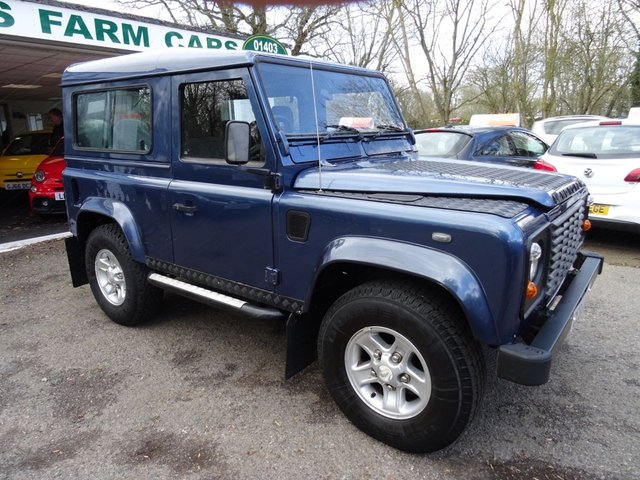 2005 55 Land Rover Defender 2.5 90 COUNTY HARD TOP TD5 1d 120 BHP