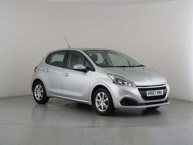 View our PEUGEOT 208