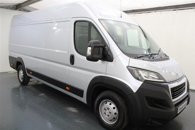 2018 18 PEUGEOT BOXER 2.0 BLUE HDI 435 L4H2 PROFESSIONAL P/V 1d 130 BHP