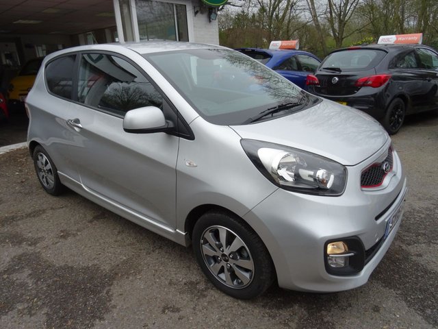 2015 15 Kia Picanto 1.0 VR7 3d 68 BHP