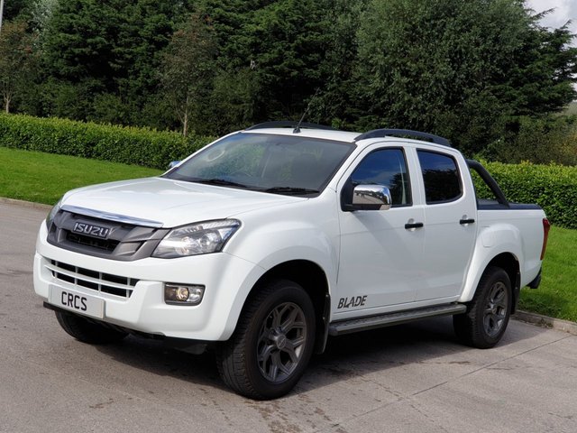 2014 14 Isuzu D-Max 2.5 TD BLADE DCB 1d AUTO 164 BHP