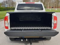 USED 2016 16 NISSAN NP300 NAVARA 2.3 DCI TEKNA 4X4 SHR DCB 1d 190 BHP FULL DEALER HISTORY ** NO VAT