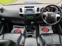 USED 2014 14 TOYOTA HI-LUX 3.0 INVINCIBLE 4X4 D-4D DCB 1d 169 BHP FRONT&REAR PARKING SENSOR ** NO VAT