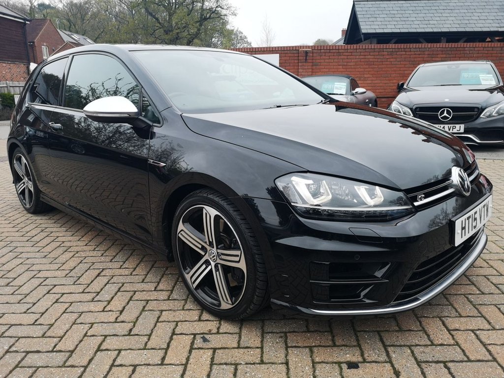 View our VOLKSWAGEN GOLF