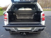 USED 2017 17 MITSUBISHI L200 2.4 DI-D 4WD BARBARIAN DCB 1d AUTO 178 BHP MASSIVE SPEC **LOW MILES ** NO VAT