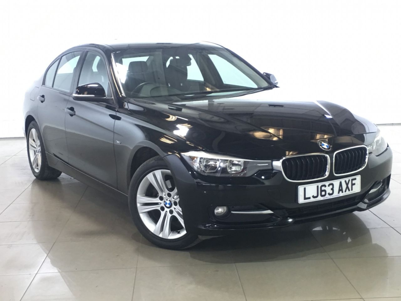 View our BMW 3 SERIES