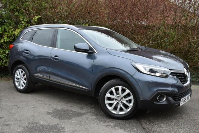 2015 65 Renault Kadjar 1.6 dCi ENERGY Dynamique Nav SUV 5dr Diesel Manual 4x4 (s/s) (126 g/km, 130 bhp)