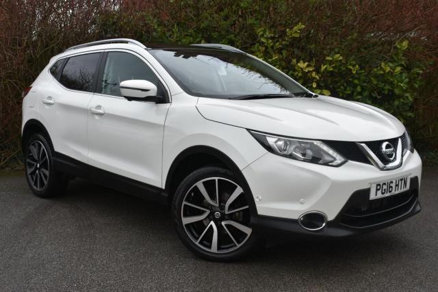 2016 16 Nissan Qashqai 1.2 DIG-T Tekna SUV 5dr Petrol Xtronic CVT (Glass Roof) (133 g/km, 113 bhp)