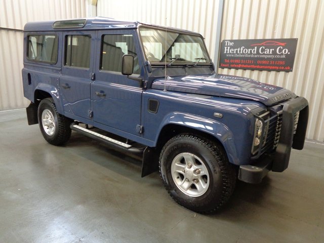 2010 60 Land Rover Defender 2.4 110 TD XS STATION WAGON 5d 121 BHP