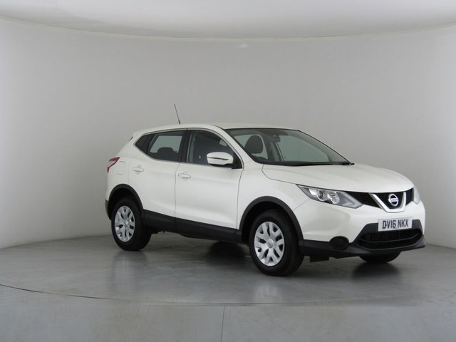 View our NISSAN QASHQAI