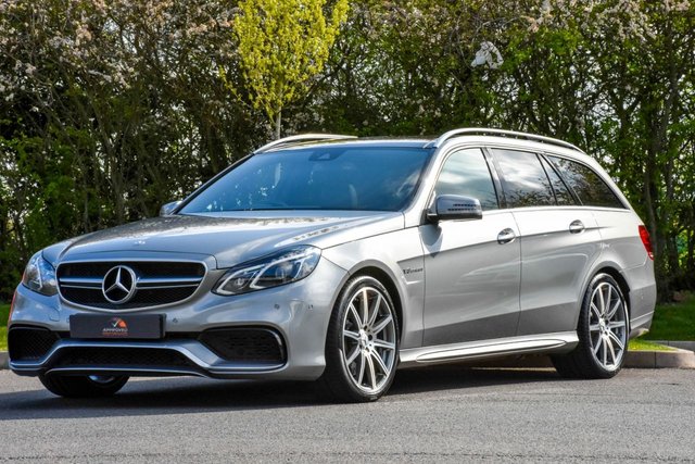2013 13 Mercedes-Benz E-Class 5.5 E63 AMG 5d AUTO 550 BHP