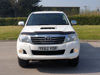 USED 2013 62 TOYOTA HI-LUX 3.0 INVINCIBLE 4X4 D-4D DCB 1d AUTO 169 BHP SAT NAV+LEATHER ** NO VAT ** NO VAT