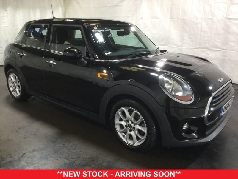 2015 65 MINI HATCH COOPER 1.5 COOPER D 5d 114 BHP
