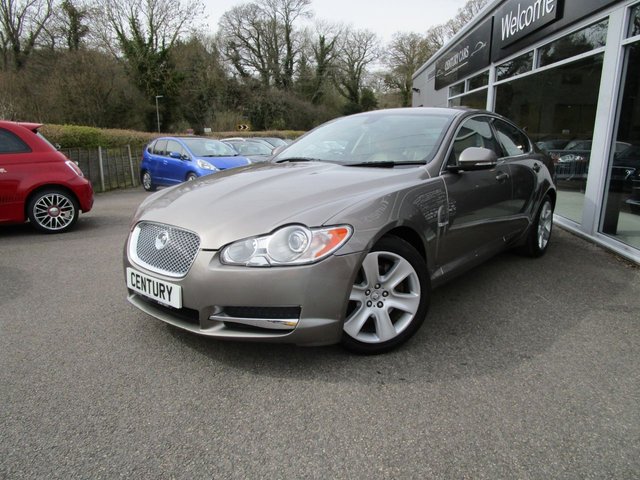 2010 10 Jaguar Xf 3.0 PREMIUM LUXURY V6 4d AUTO 238 BHP