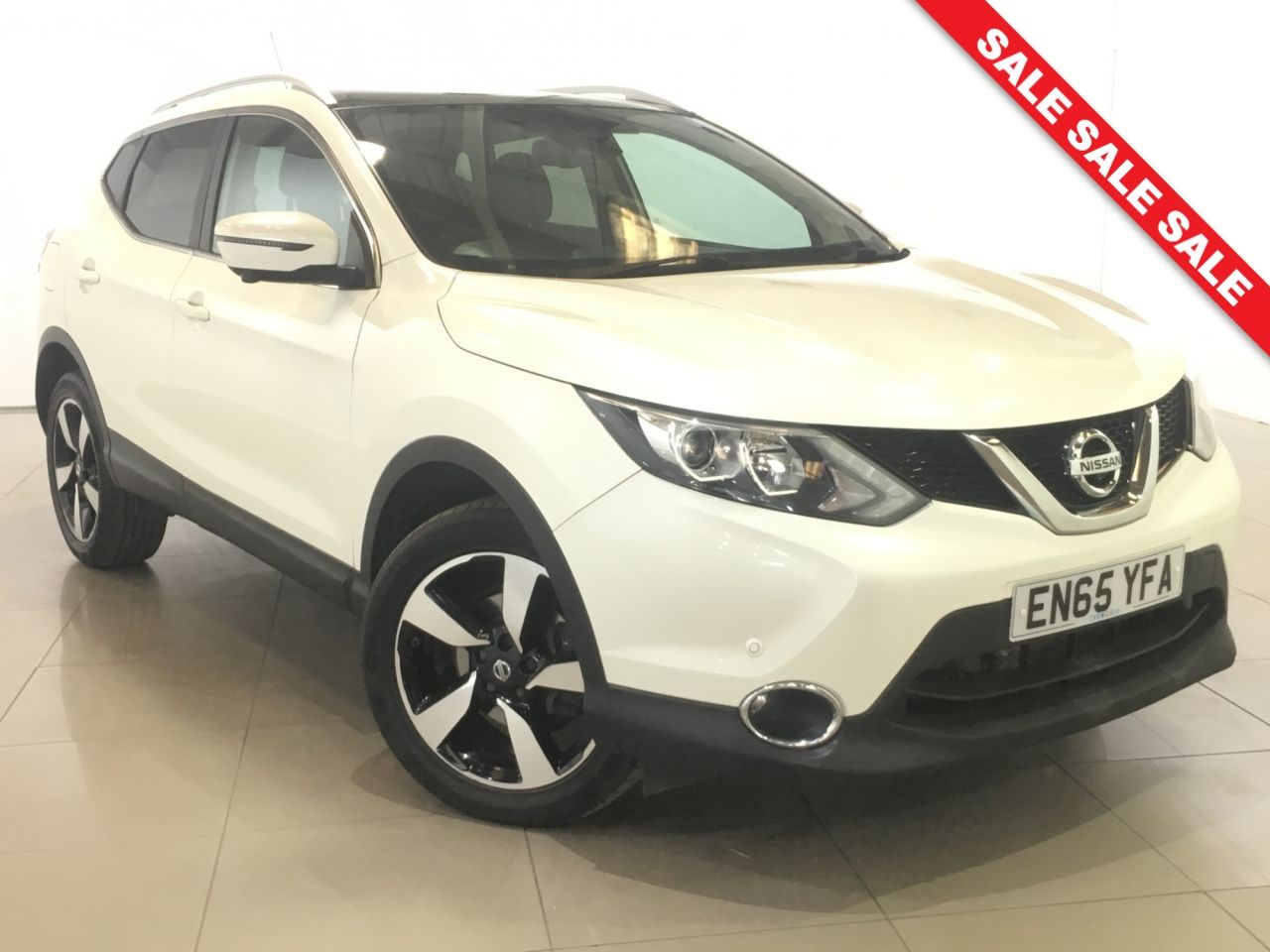 View our NISSAN QASHQAI
