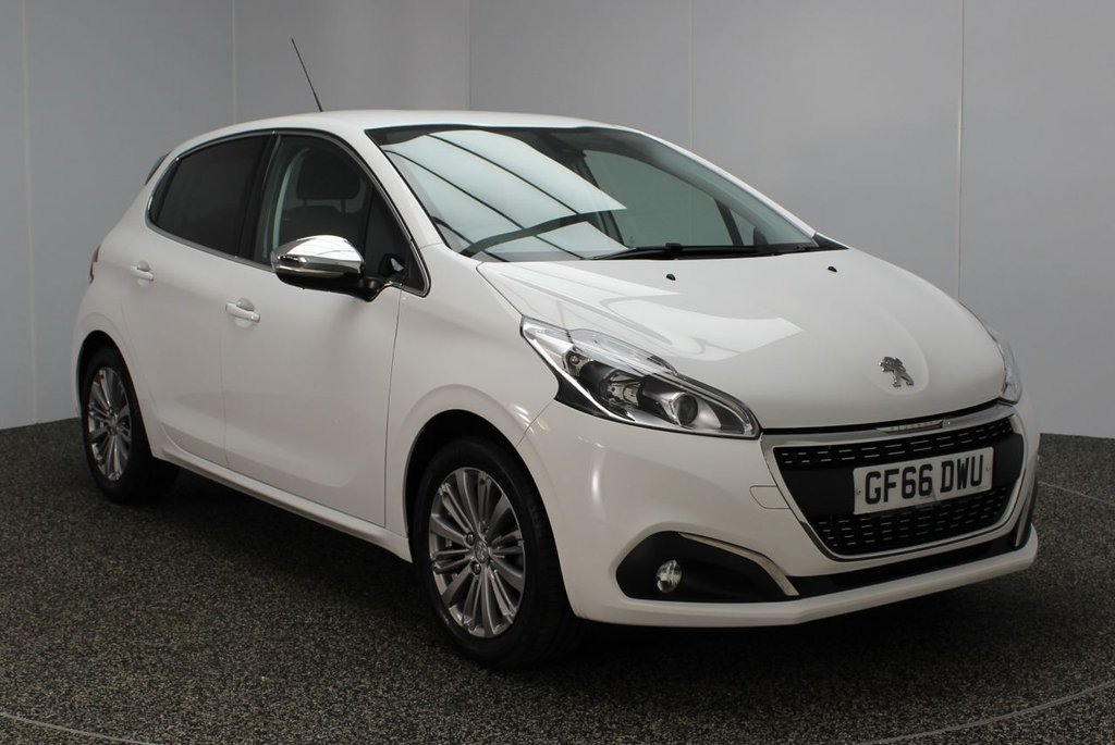 View our PEUGEOT 208