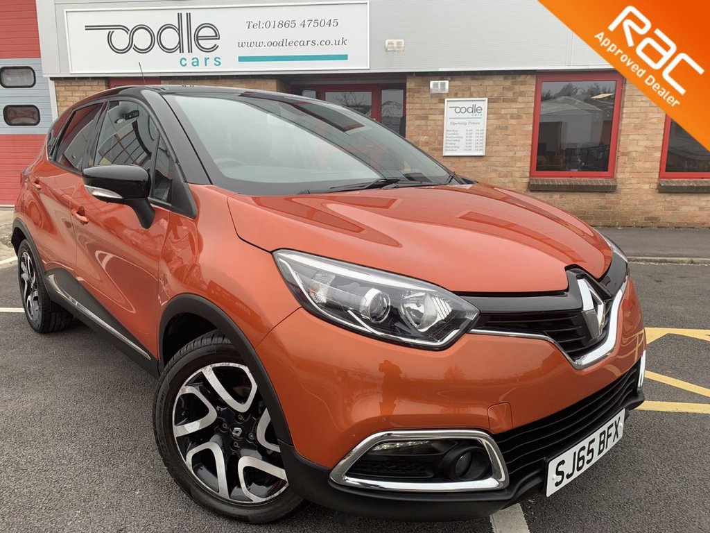 View our RENAULT CAPTUR