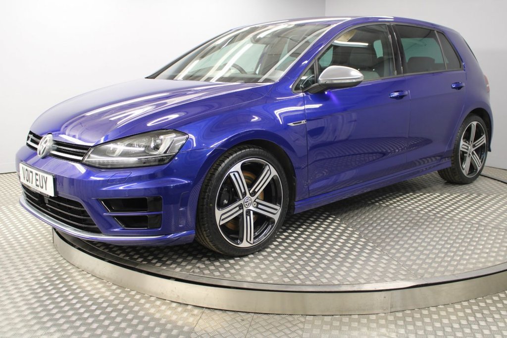 View our VOLKSWAGEN GOLF