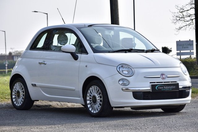 2009 Fiat 500 1.2 LOUNGE 3d 69 BHP