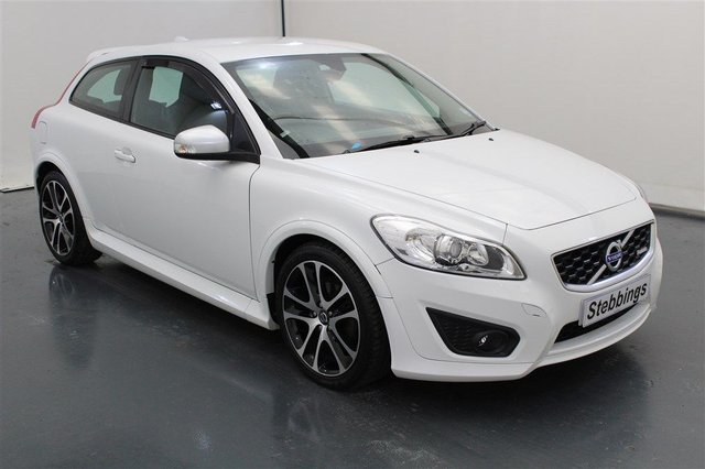 2012 12 VOLVO C30 2.0 R-DESIGN 3d 145 BHP
