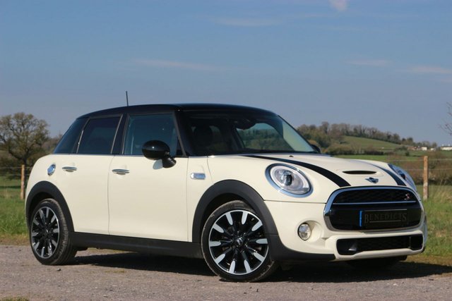 2017 17 MINI Hatch Cooper 2.0 COOPER S 5d 189 BHP