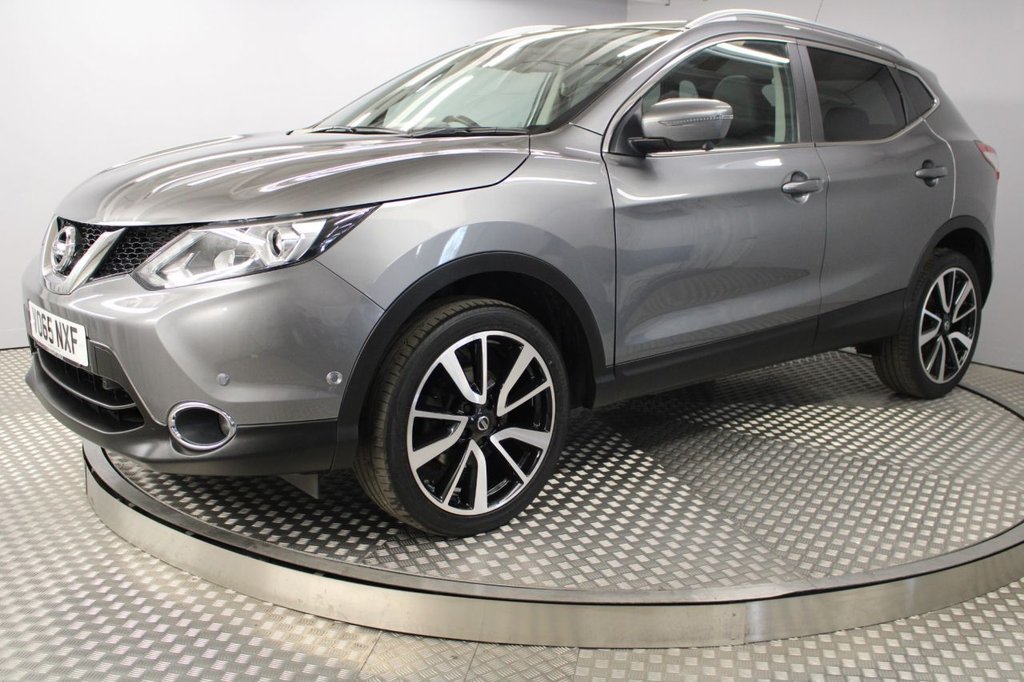 View our NISSAN QASHQAI