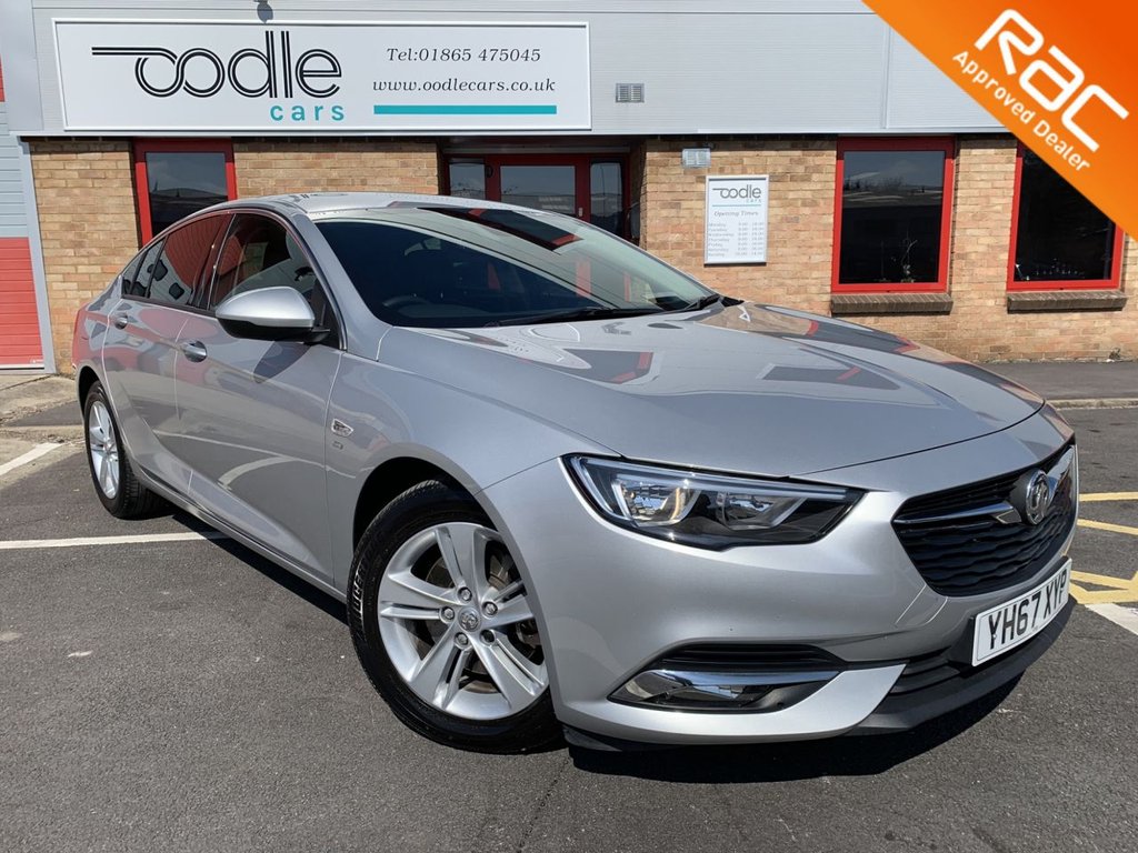 View our VAUXHALL INSIGNIA