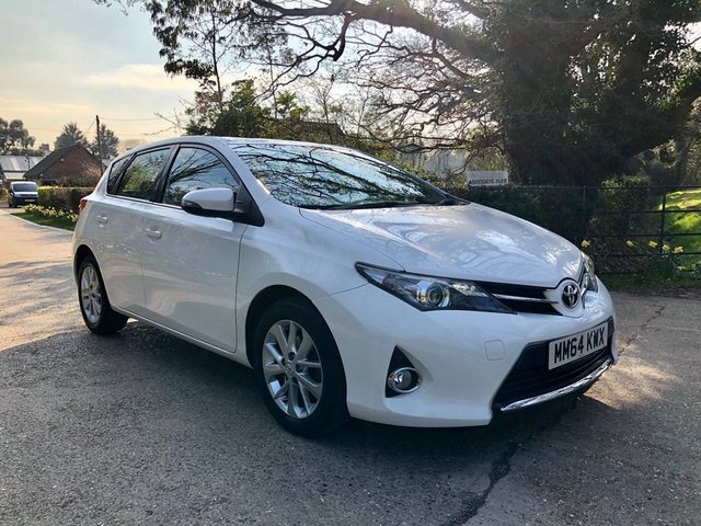 2015 64 Toyota Auris 1.6 V-Matic Icon M-Drive S 5dr