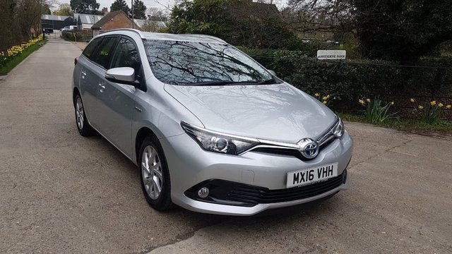 2016 16 Toyota Auris 1.8 VVT-i HSD Icon Estate 5dr Petrol Hybrid CVT (83 g/km, 134 bhp)