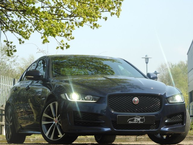 2015 65 Jaguar Xe 2.0 R-SPORT 4d AUTO 178 BHP