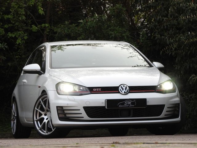 2013 63 Volkswagen Golf 2.0 GTI PERFORMANCE DSG 3d AUTO 226 BHP