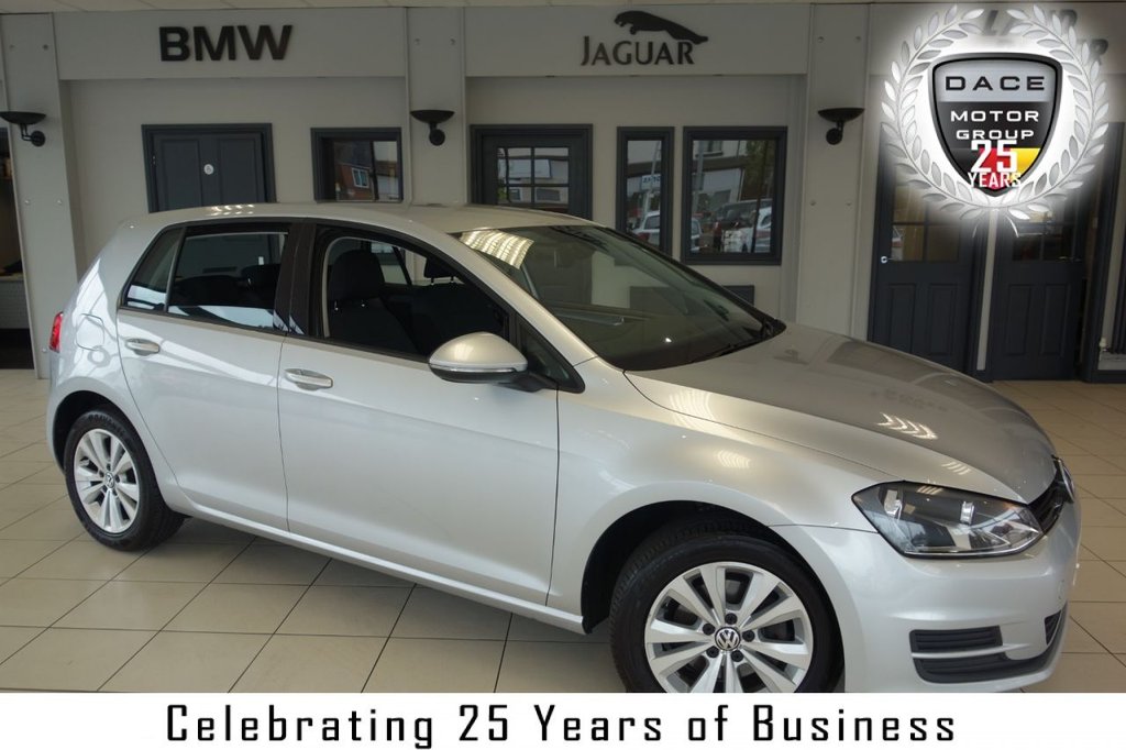 View our VOLKSWAGEN GOLF