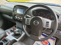 USED 2013 63 NISSAN NAVARA 2.5 DCI TEKNA 4X4 SHR DCB 1d 188 BHP NO VAT ** SAT NAV + BLUETOOTH + +
