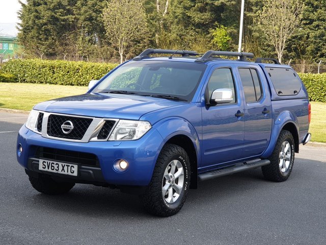 2013 63 Nissan Navara 2.5 DCI TEKNA 4X4 SHR DCB 1d 188 BHP