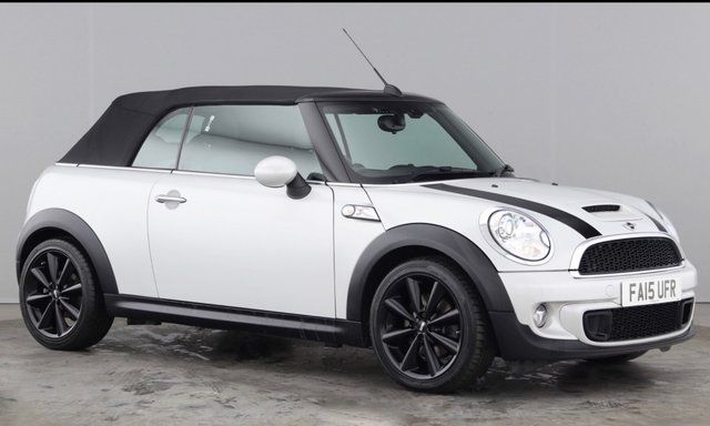 2015 15 MINI Convertible 1.6 COOPER S 2d 184 BHP [SATNAV]