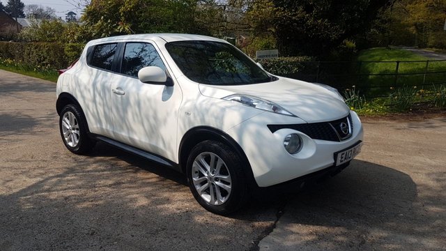 2013 13 Nissan Juke 1.6 ACENTA PREMIUM 5d AUTO 117 BHP