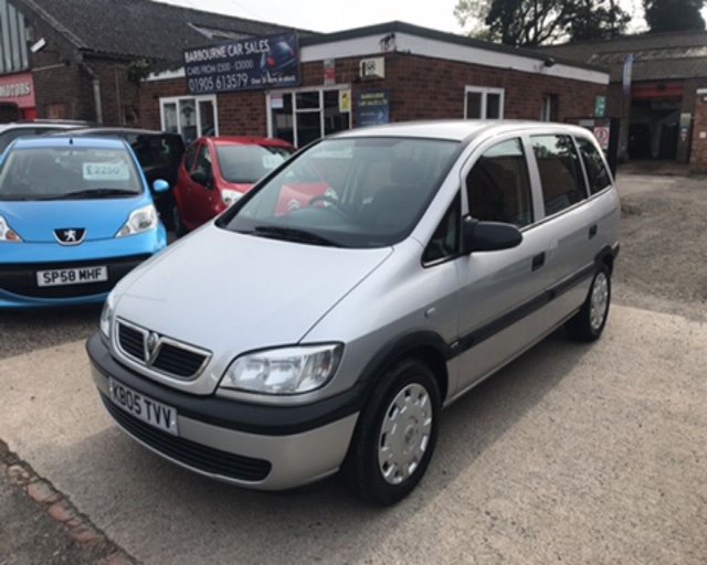 2005 05 VAUXHALL ZAFIRA 1.8 LIFE 16V 5d 123 BHP 