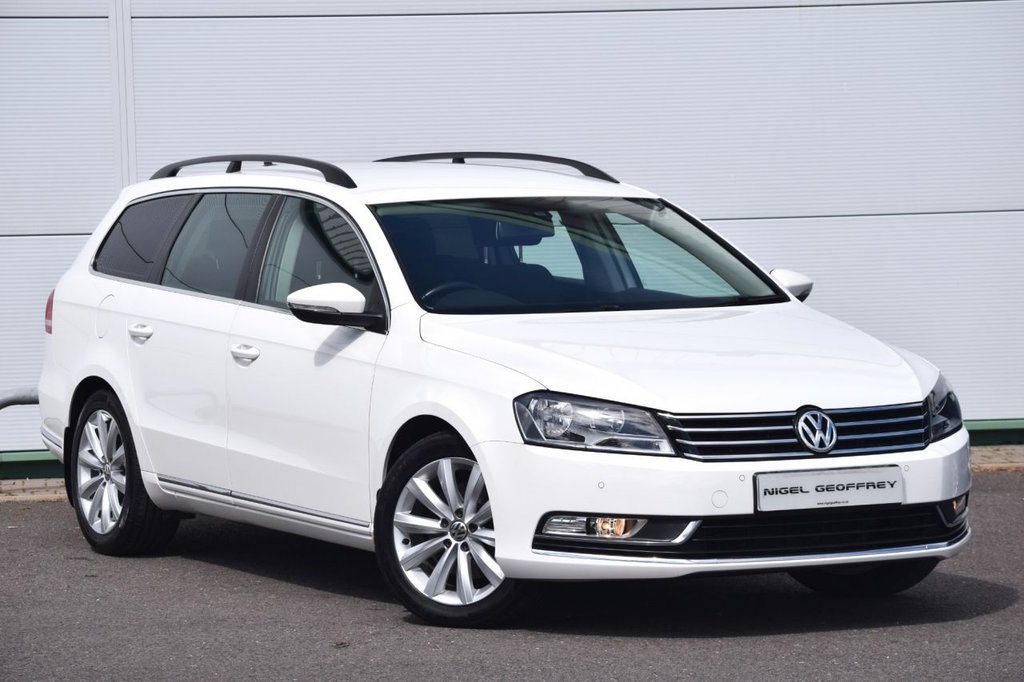 View our VOLKSWAGEN PASSAT