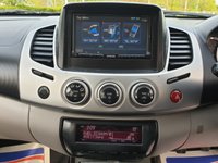 USED 2011 11 MITSUBISHI L200 2.5 DI-D 4X4 BARBARIAN LB DCB 1d 175 BHP ** NO VAT ** FULL LEATHER +SAT NAV