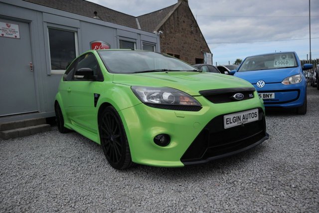 2010 10 Ford Focus RS 2.5 3dr ( 370 bhp )