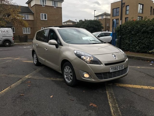 2010 60 Renault Grand Scenic 2.0 PRIVILEGE TOMTOM VVT 5d AUTO 138 BHP