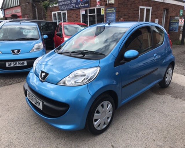 2008 08 PEUGEOT 107 1.0 URBAN 3d 68 BHP 