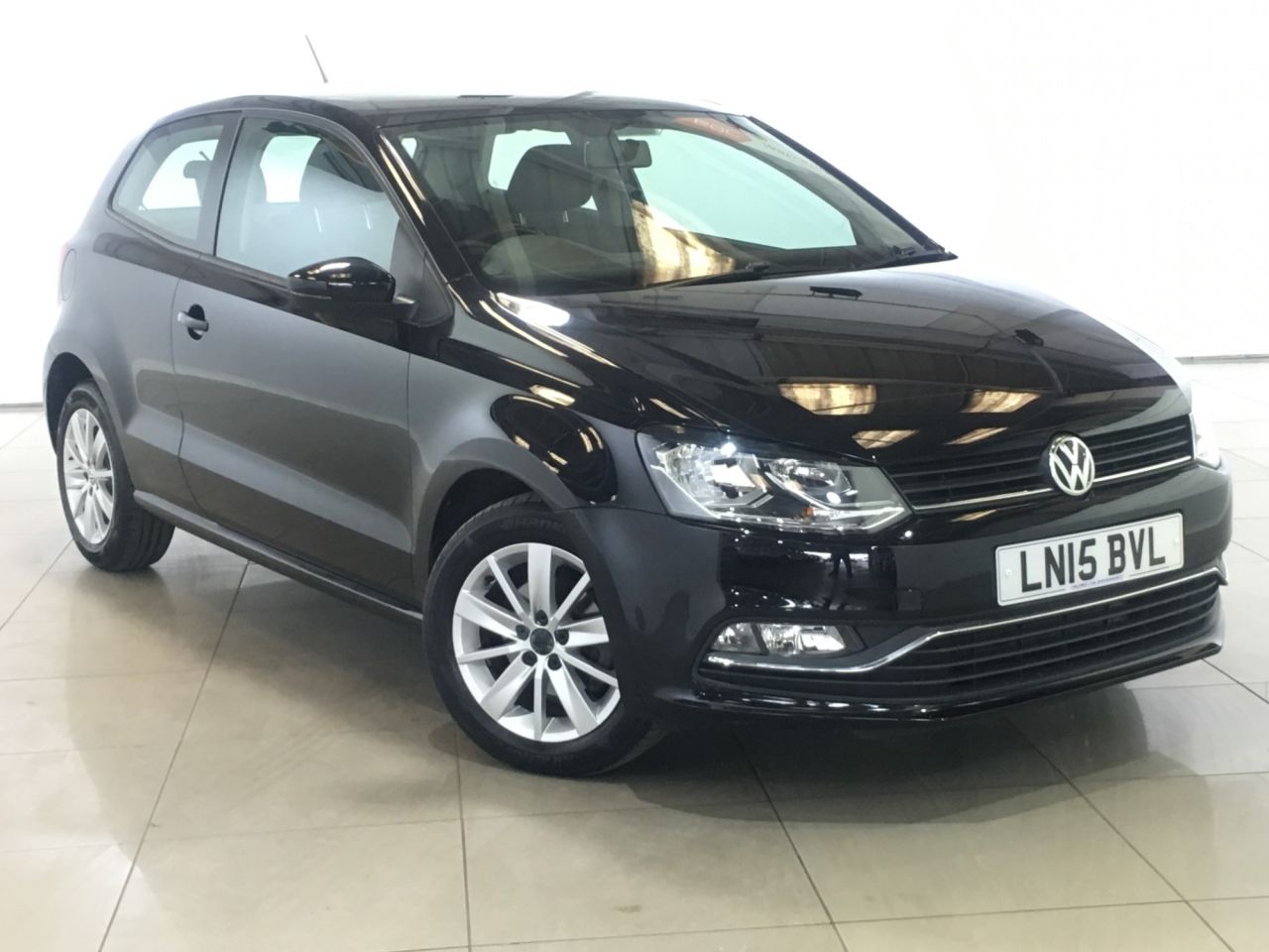 View our VOLKSWAGEN POLO