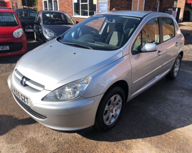 2005 05 PEUGEOT 307 1.4 STYLE X-LINE 5d 88 BHP 