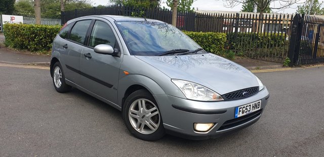 2003 53 Ford Focus 1.6 ZETEC 5d 99 BHP