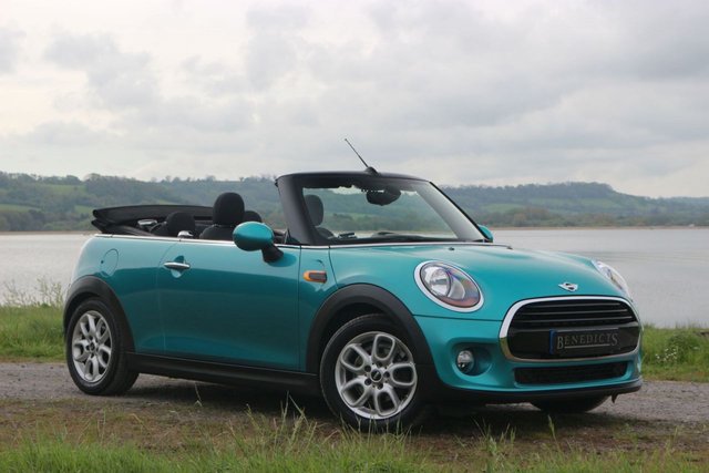 2016 16 MINI Convertible 1.5 COOPER 2d AUTO 134 BHP